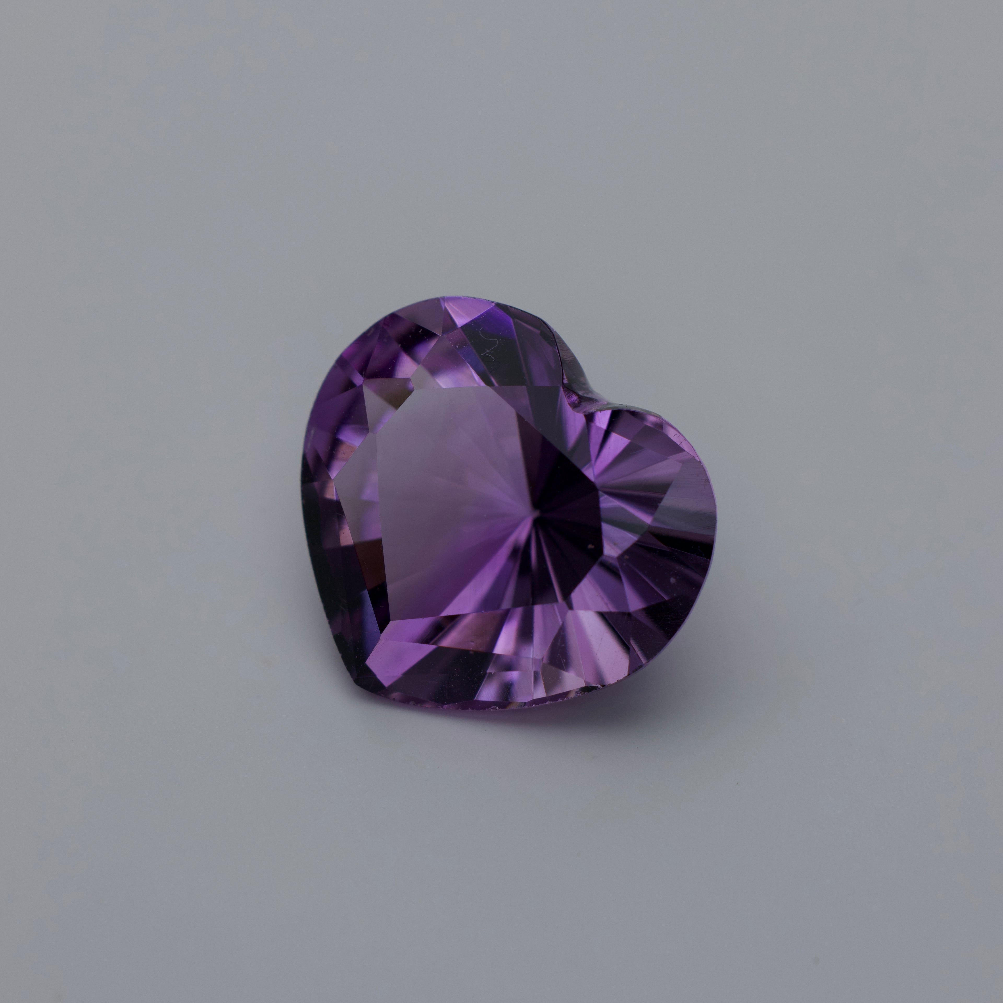 Amethyst Heart (7ct)